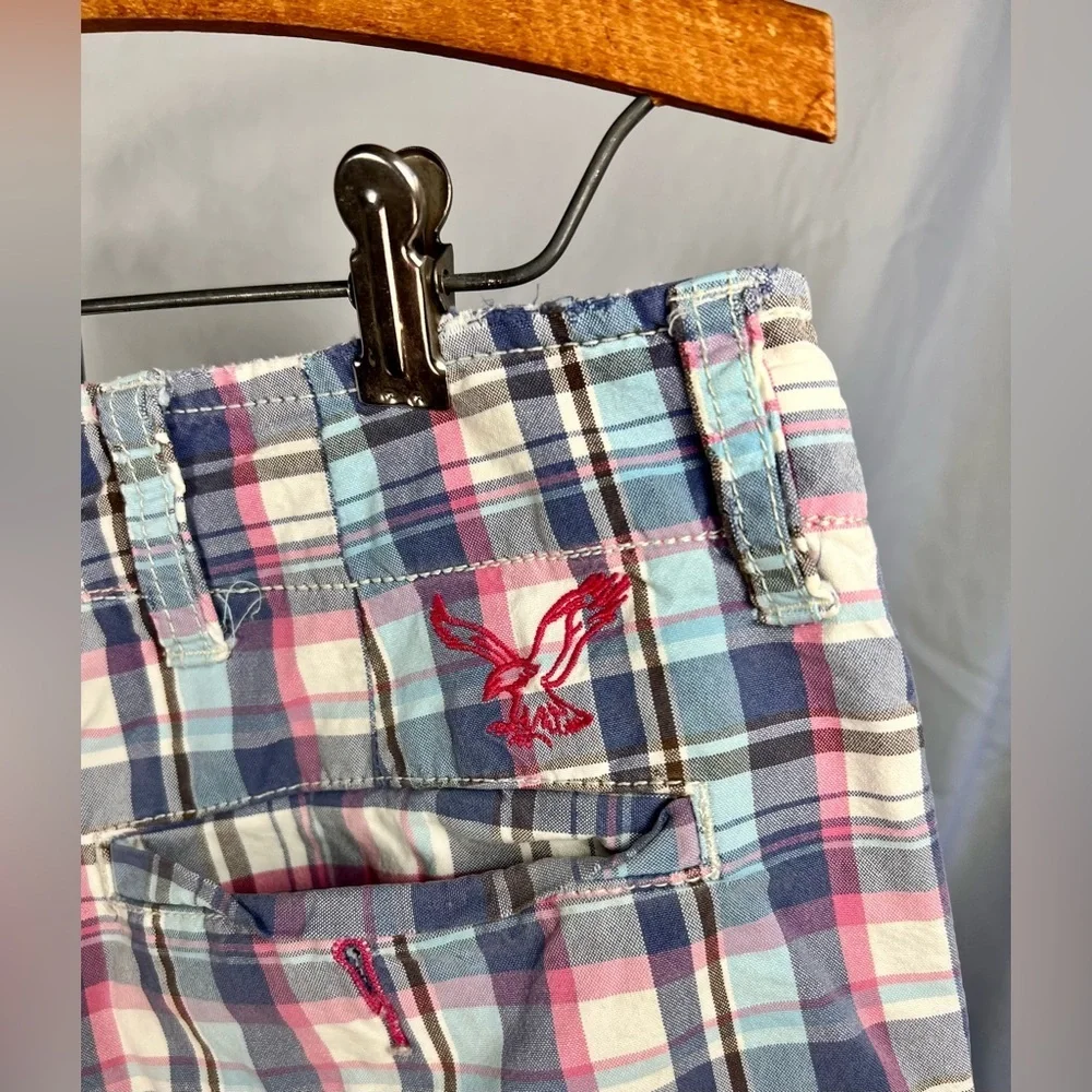 AMERICAN EAGLE OUTFITTERS Shorts